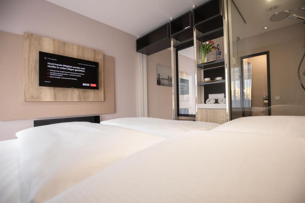 24Seven Hotel Швабах Екстериор снимка