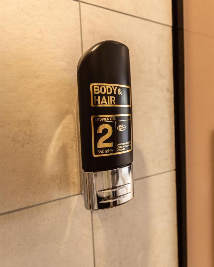 24Seven Hotel Швабах Екстериор снимка